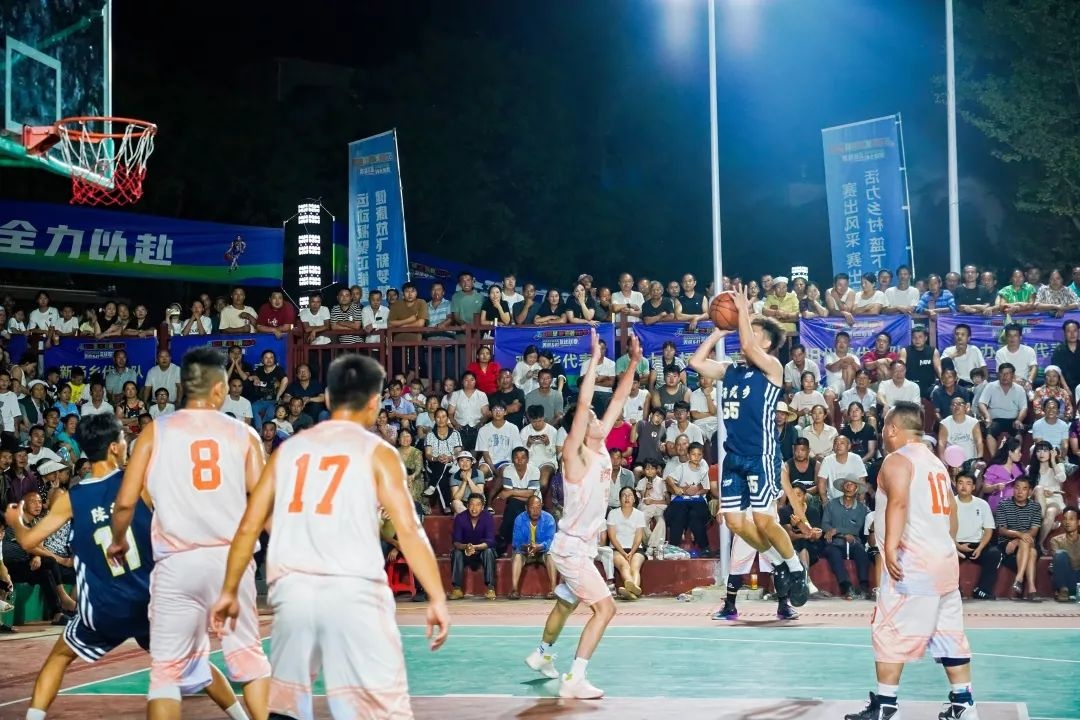 比赛现场, 五彩双堡